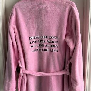 NWOT, women’s robe, pink, inspirational quote